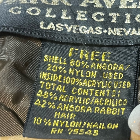 Park Avenue LAS VEGAS Angora Rabbit Hair Furry Cardigan Embroidered Large Women - Picture 3 of 7